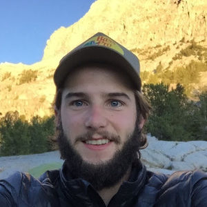 Meet your Posher, Zachary